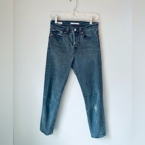 Levi’s Wedgie Straight Jeans